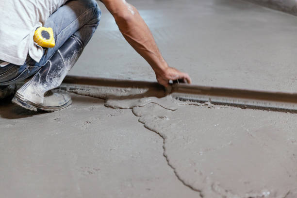 Best Concrete Contractor Near Me  in San Fernando, CA